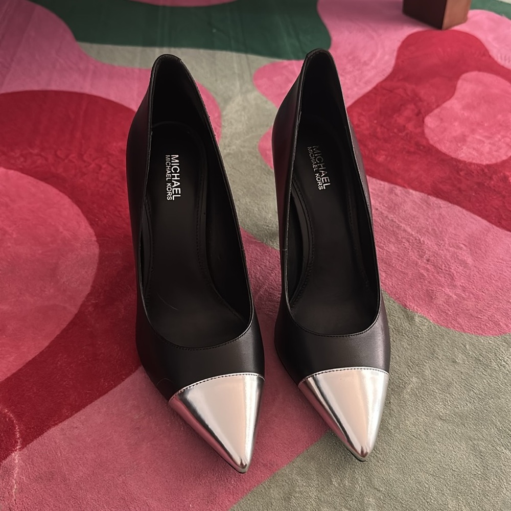 Michael Kors Black and Silver Heels - Picture 4 of 6